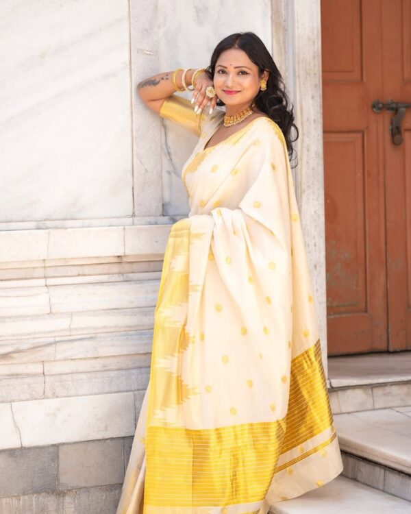 Kovil - Premium Handloom Replica kerala saree