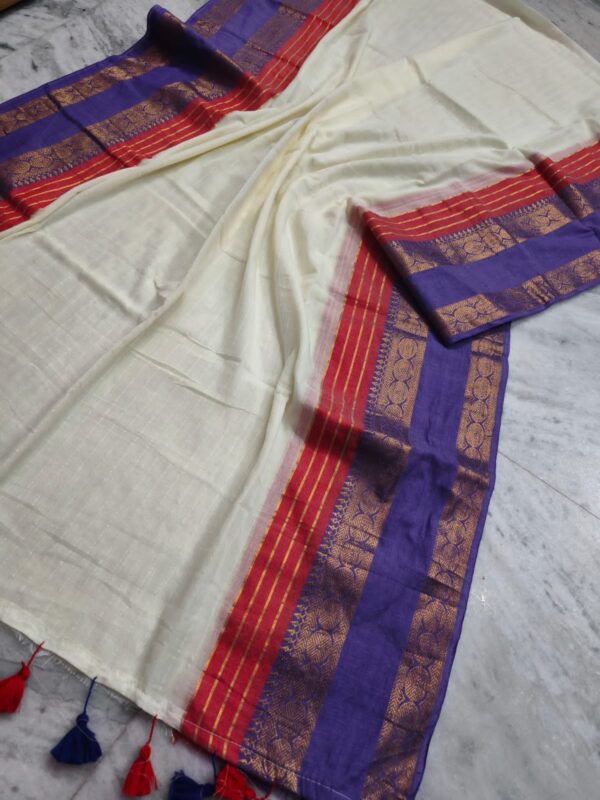 gouri - 120 Thread Count Mul Cotton Saree with Traditional Gold Kasavu Border