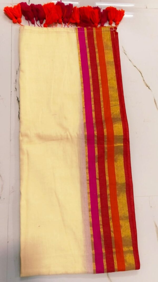 Mridu- 120 Thread Count Mul Cotton Saree with Traditional Gold Kasavu Border