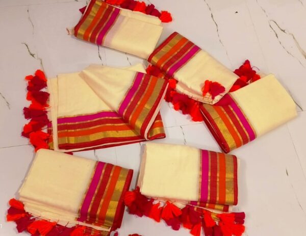Mridu- 120 Thread Count Mul Cotton Saree with Traditional Gold Kasavu Border