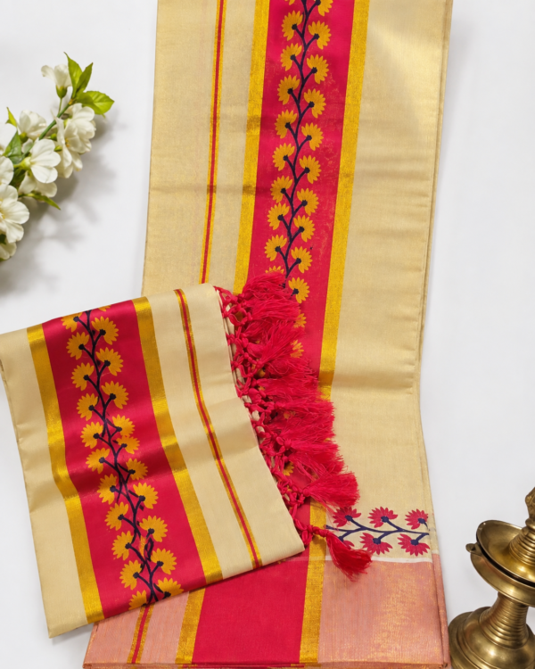 2026/08/1001503480.png ATHAM – 05: Traditional Kerala Kasavu Set Mundu | Premium Onam Collection
