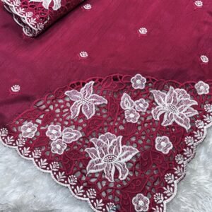 2026/10/1000791295-scaled.jpg Queen 004 - Blended tussar with corner cutwork and embroidery